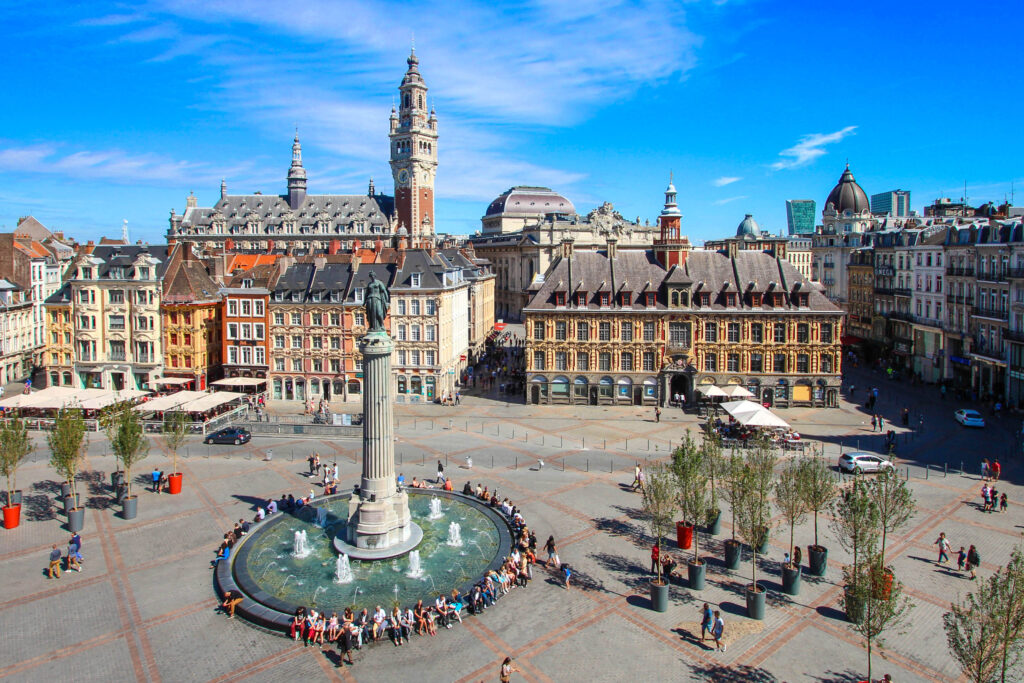 Grande place de Lille - Visitez Lille avec le City Pass ! Achetez sur Pass France et cagnottez.